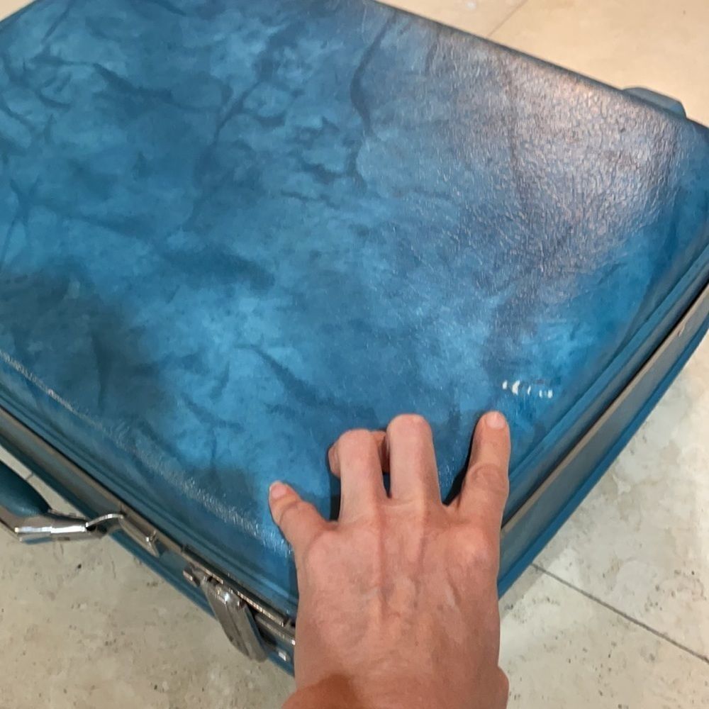 ♥️ Vintage American Tourister Aqua Blue Luggage - Picture 4 of 14